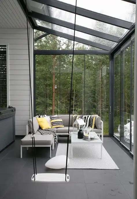 The eighth garden room