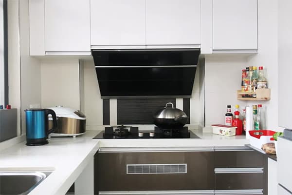 kitchen exhaust hood