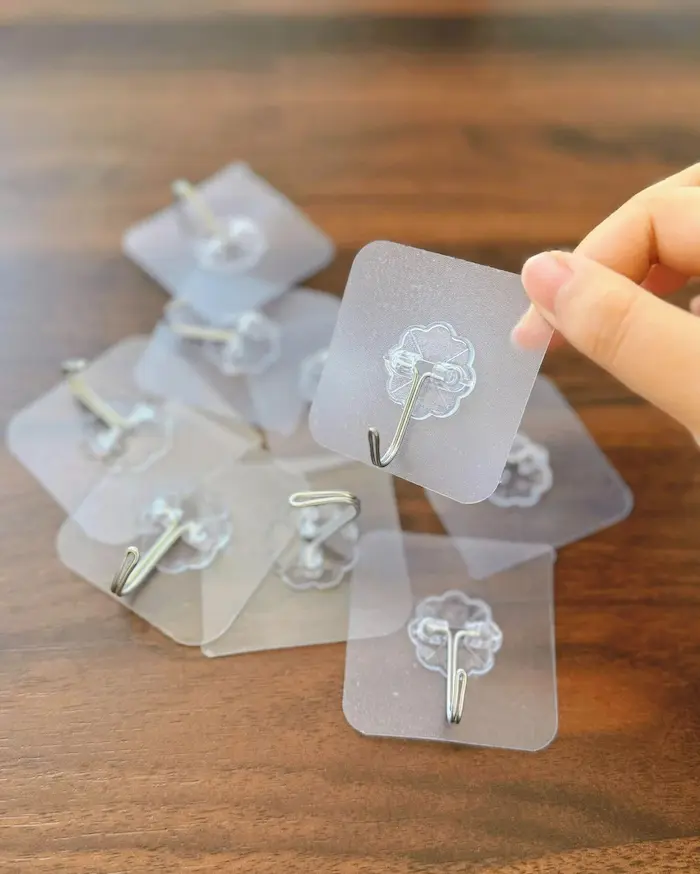 traceless hooks